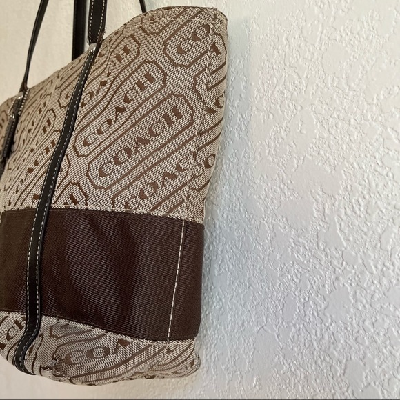 COACH Lozenge Tote Shoulder Bag Medium with Zipper Closure - Picture 7 of 16